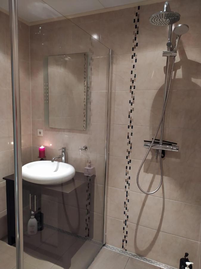 Valouwe 54 Apartment อัปเปิลส์ชา ภายนอก รูปภาพ