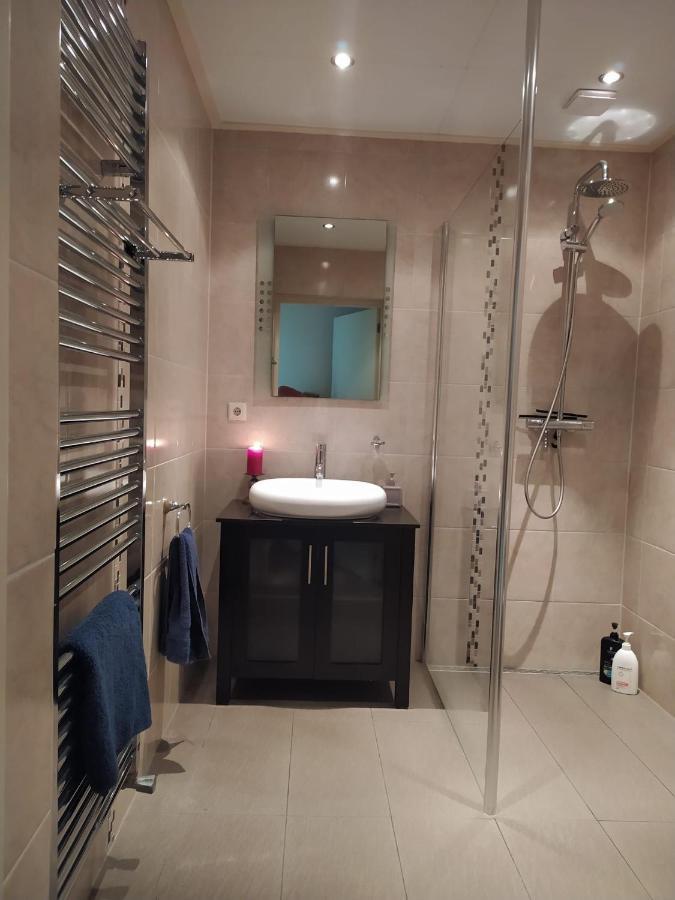 Valouwe 54 Apartment อัปเปิลส์ชา ภายนอก รูปภาพ
